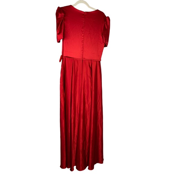 Mac Duggal PUFF SLEEVE V-NECK SATIN GOWN, Red, Size 8, #26606 - Picture 10 of 10